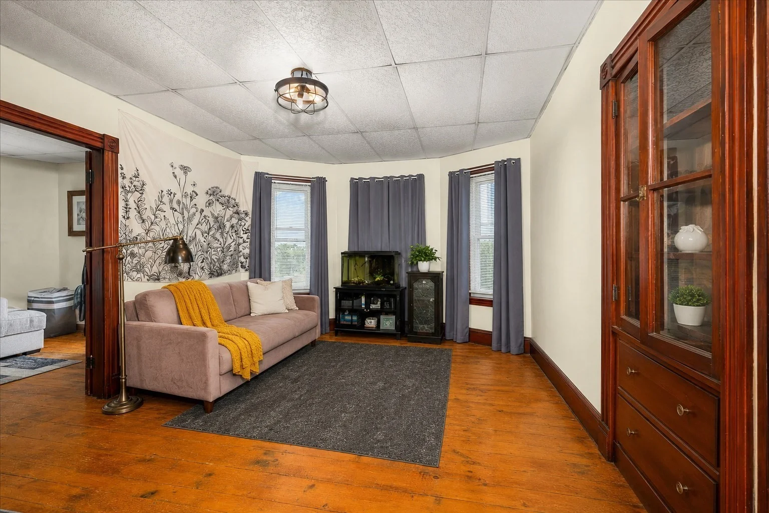 3 bed, 1 bath apartment for rent at 60 Esther St Unit 2, Worcester — photo 8 of 19