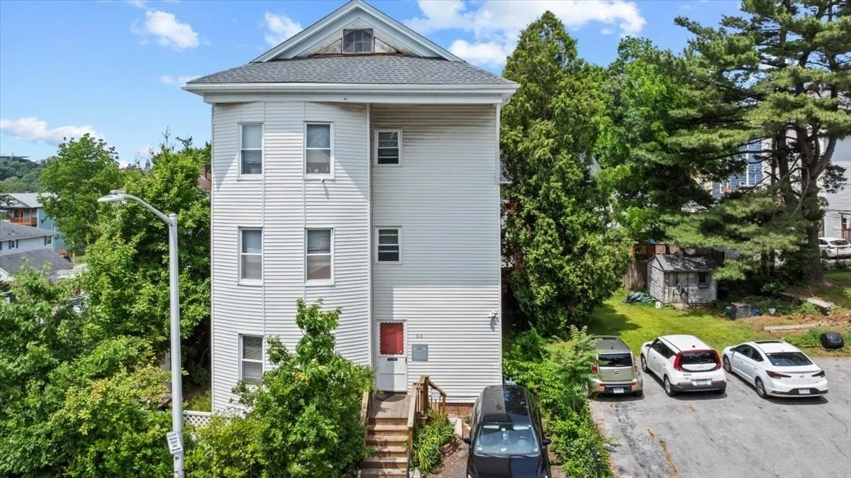 3 bed, 1 bath apartment for rent at 60 Esther St Unit 3, Worcester