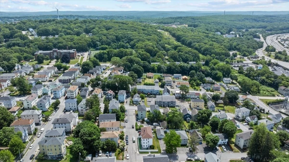 3 bed, 1 bath apartment for rent at 60 Esther St Unit 3, Worcester — photo 18 of 19