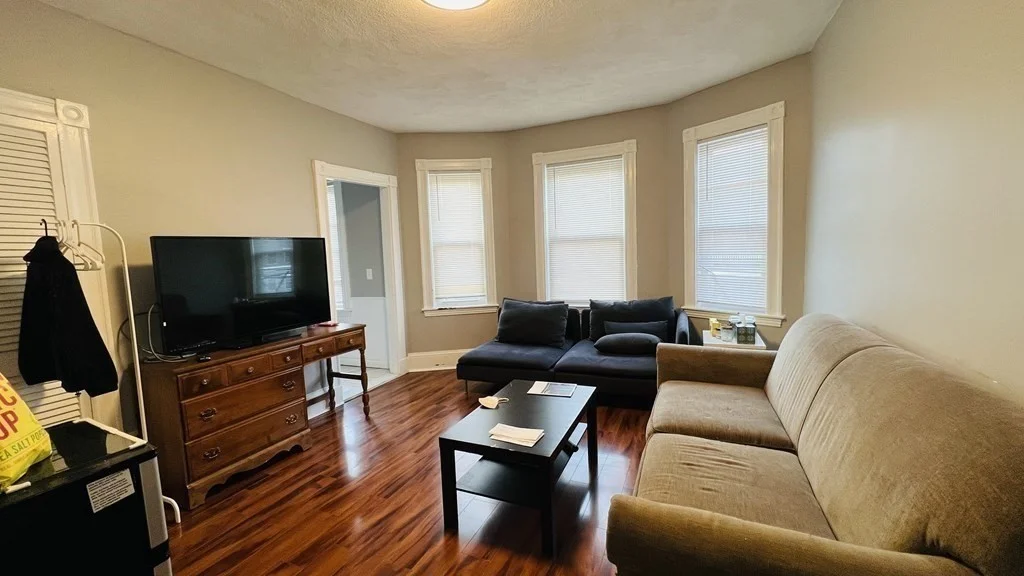 4 bed, 2 bath apartment for rent at 60 Fiske St Unit 2, Waltham — photo 3 of 13