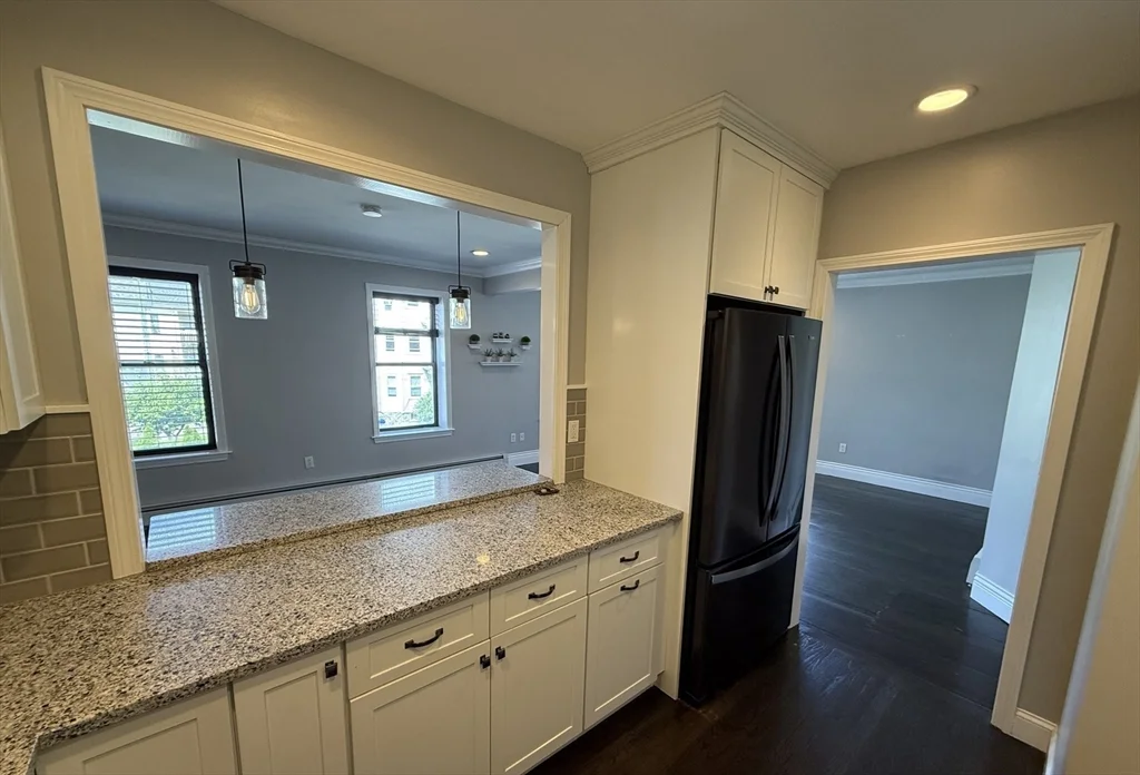 3 bed, 1 bath apartment for rent at 60 Florida St Unit 2, Dorchester — photo 5 of 21