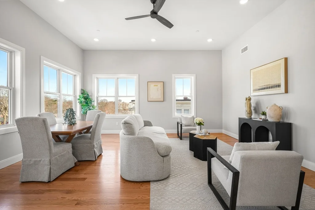 3 bed, 2 bath apartment for rent at 60 Fuller St Unit 5, Dorchester — photo 3 of 32