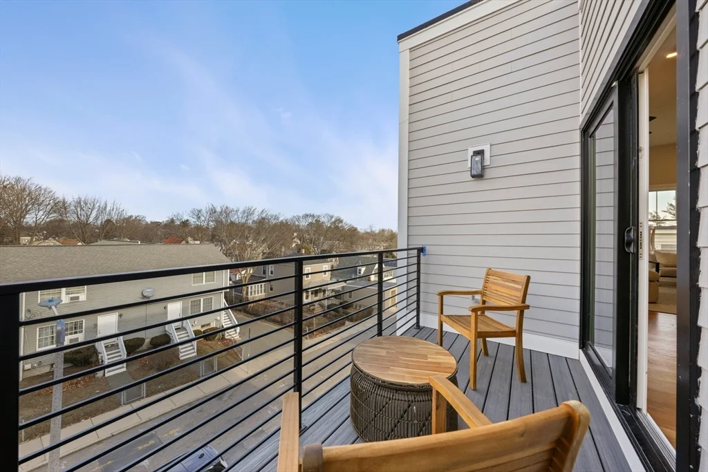 3 bed, 2 bath apartment for rent at 60 Fuller St Unit 5, Dorchester — photo 26 of 32