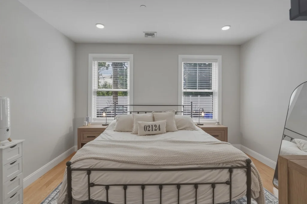 3 bed, 2 bath apartment for rent at 60 Fuller Unit 2, Dorchester — photo 14 of 22
