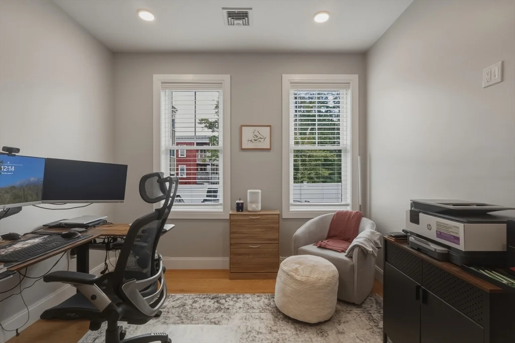 3 bed, 2 bath apartment for rent at 60 Fuller Unit 2, Dorchester — photo 10 of 22