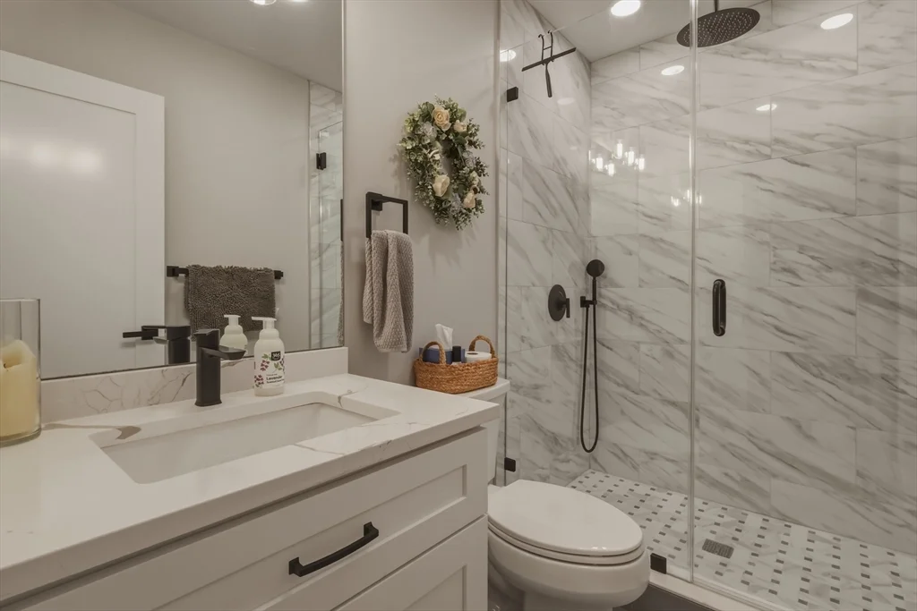3 bed, 2 bath apartment for rent at 60 Fuller Unit 2, Dorchester — photo 8 of 22
