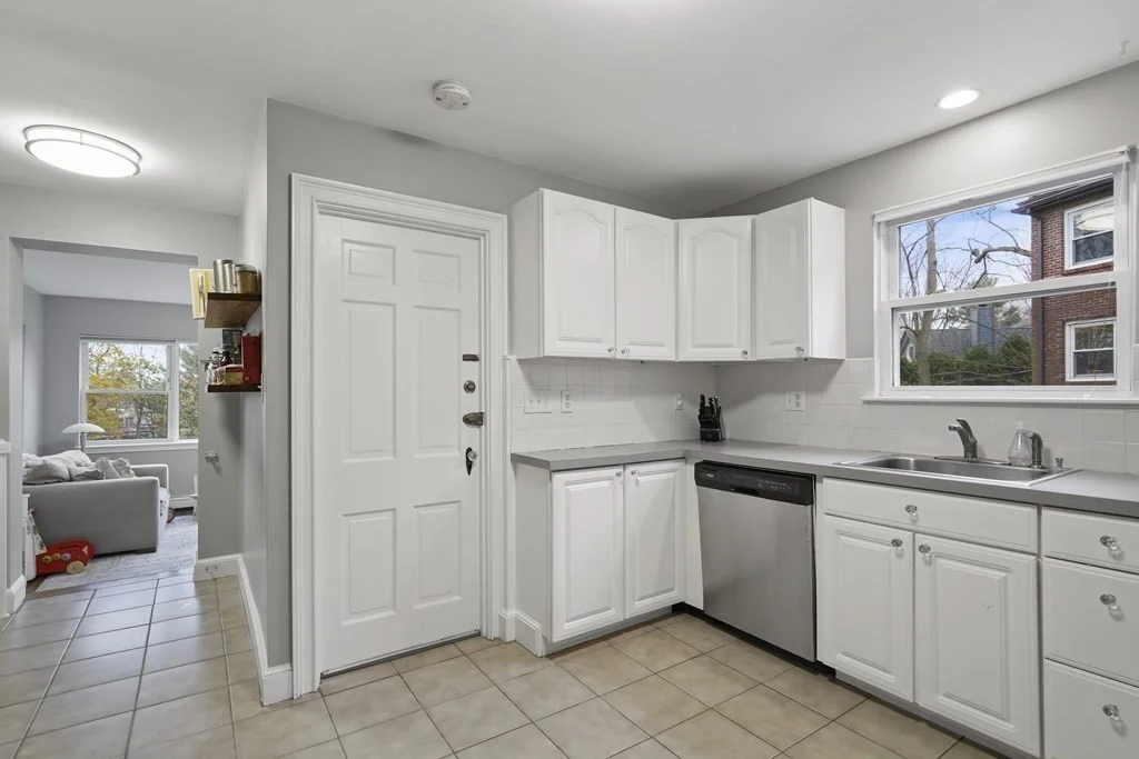 3 bed, 2 bath apartment for rent at 60 Gardner Rd Unit 1, Coolidge Corner — photo 9 of 31