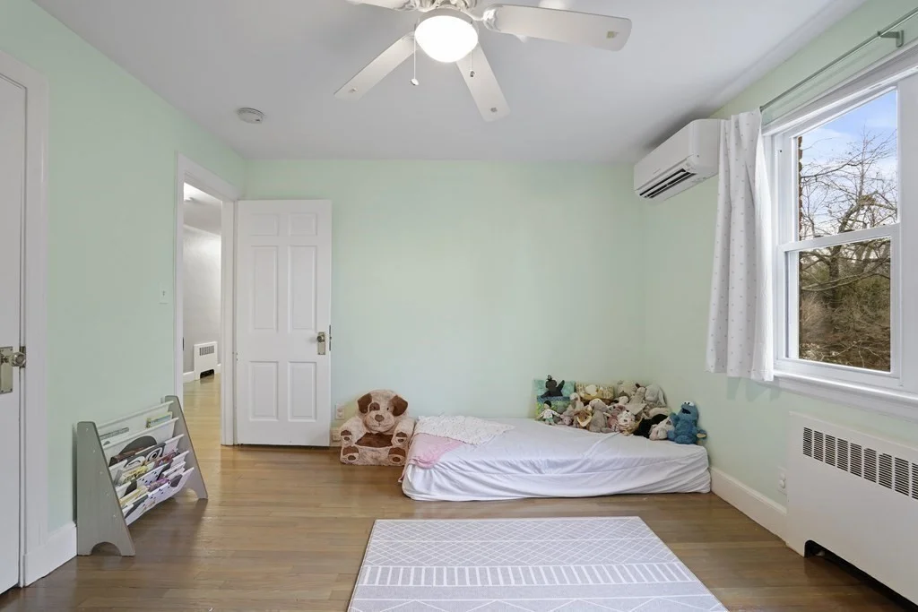 3 bed, 2 bath apartment for rent at 60 Gardner Rd Unit 1, Coolidge Corner — photo 19 of 31
