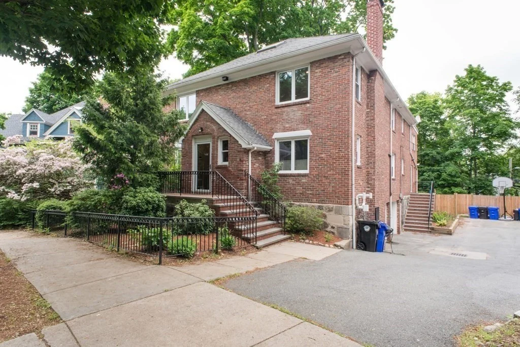 3 bed, 2 bath apartment for rent at 60 Gardner Rd Unit 1, Coolidge Corner — photo 28 of 31