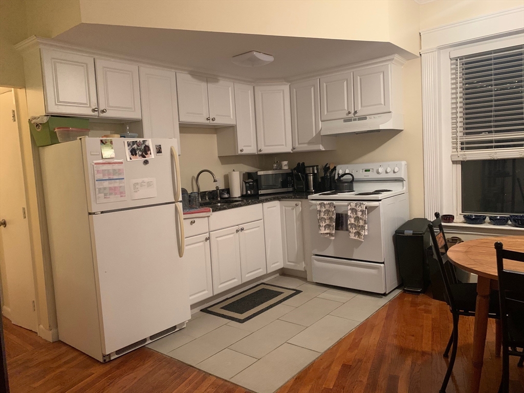 2 bed, 1.5 bath apartment for rent at 60 Gorham Ave Unit 12, Brookline