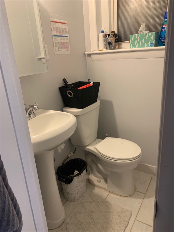 2 bed, 1.5 bath apartment for rent at 60 Gorham Ave Unit 12, Brookline — photo 5 of 9