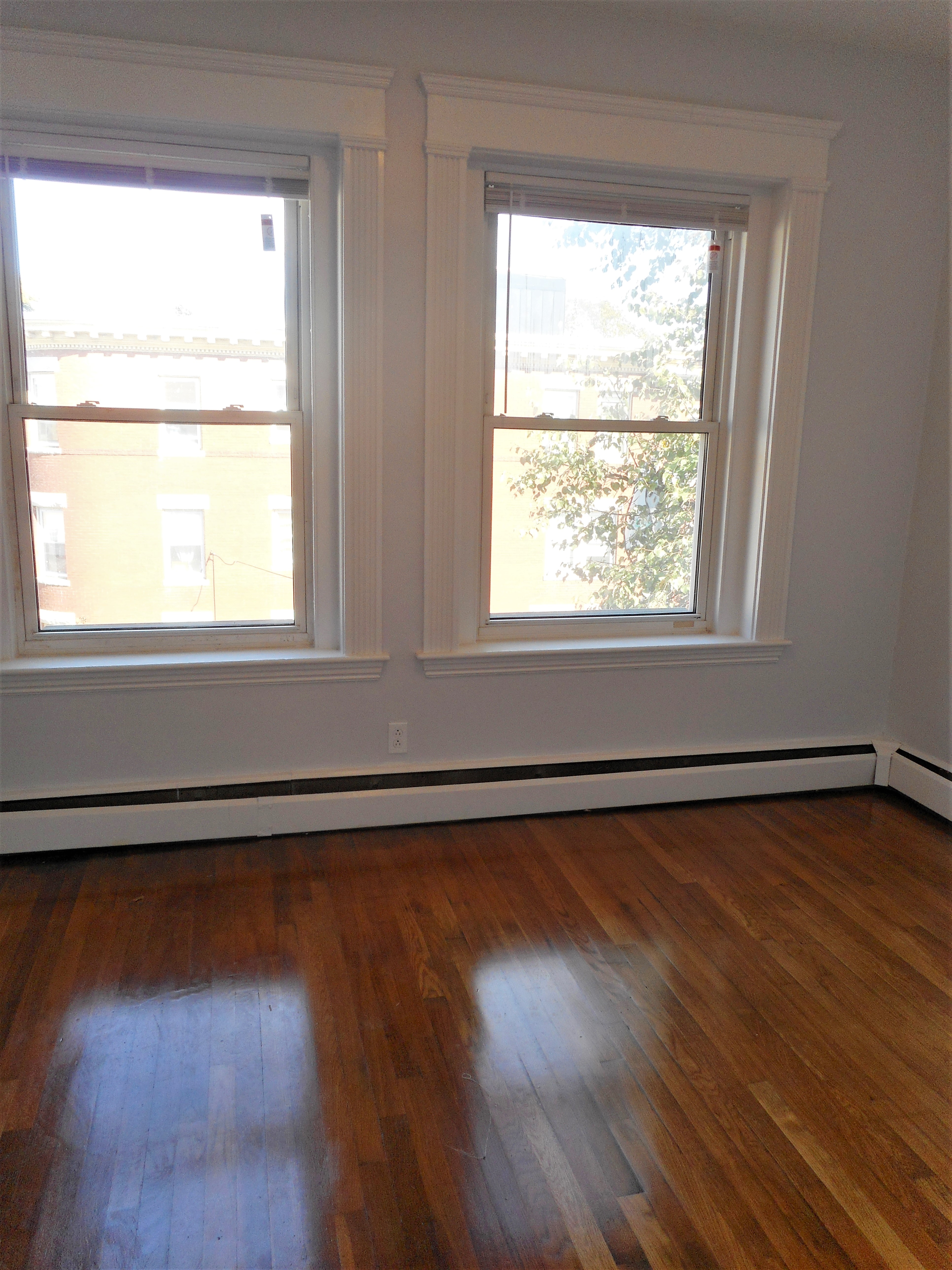 2 bed, 1 bath apartment for rent at 60 Gorham Ave Unit 9, Brookline — photo 2 of 5