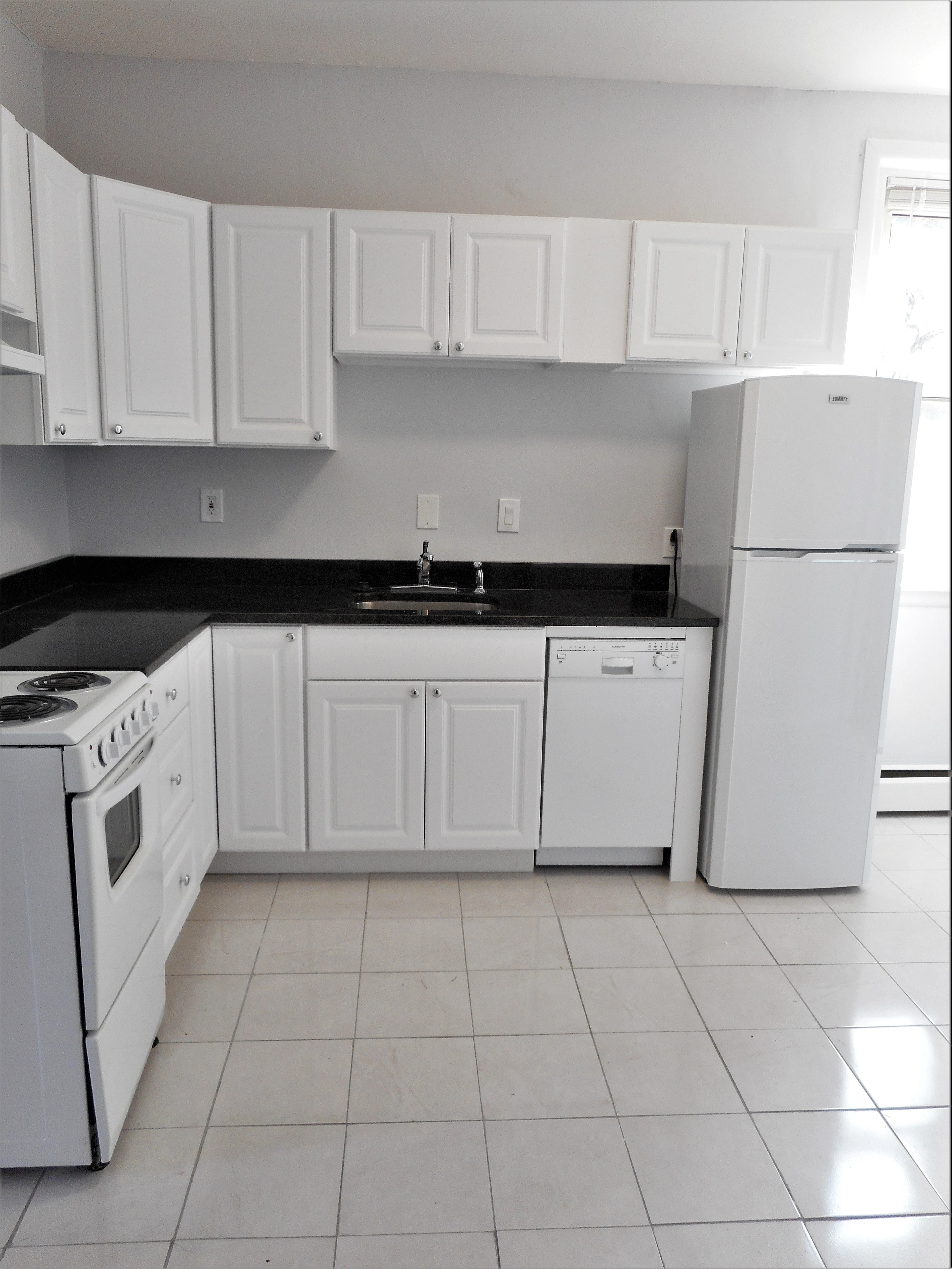 2 bed, 1 bath apartment for rent at 60 Gorham Ave Unit 9, Brookline — photo 4 of 5