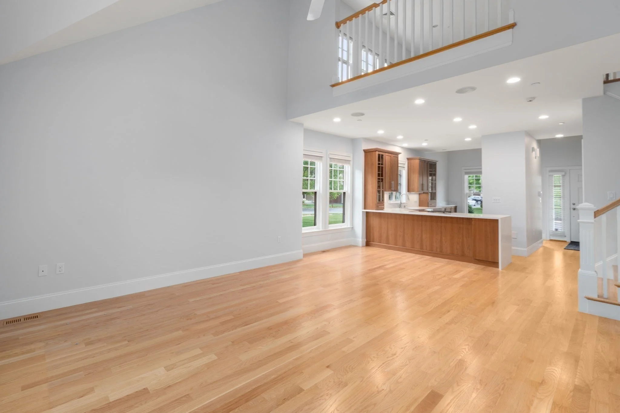 3 bed, 2 bath apartment for rent at 60 Graystone Unit 60, Winchester — photo 35 of 39
