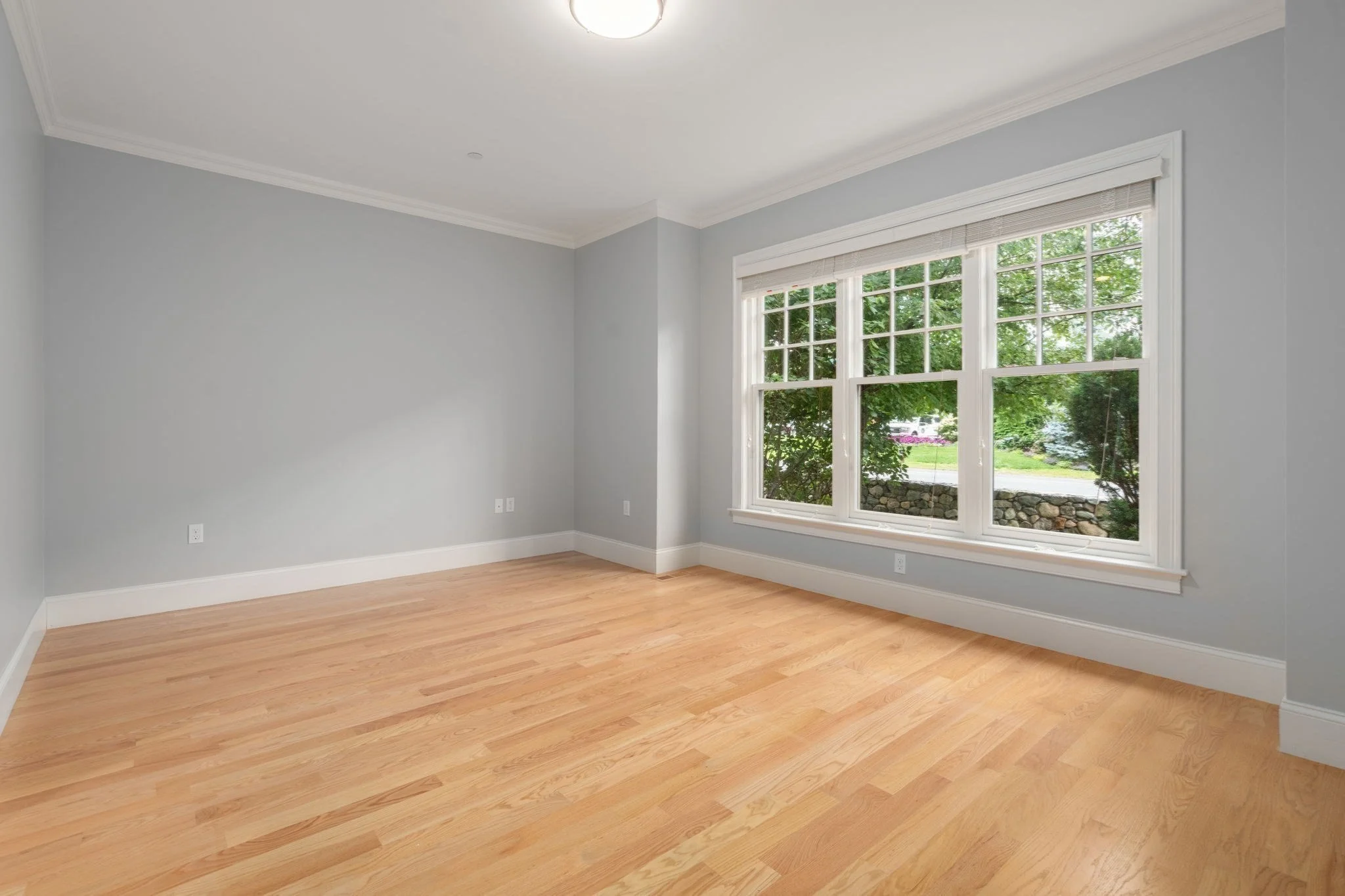 3 bed, 2 bath apartment for rent at 60 Graystone Unit 60, Winchester — photo 25 of 39