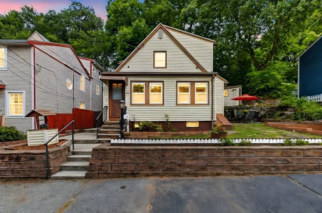 3 bed, 2 bath apartment for rent at 60 Haines St Unit SF, Medford
