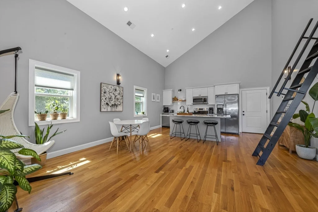 1 bed, 1 bath apartment for rent at 60 Hermon St Unit 3, Winthrop