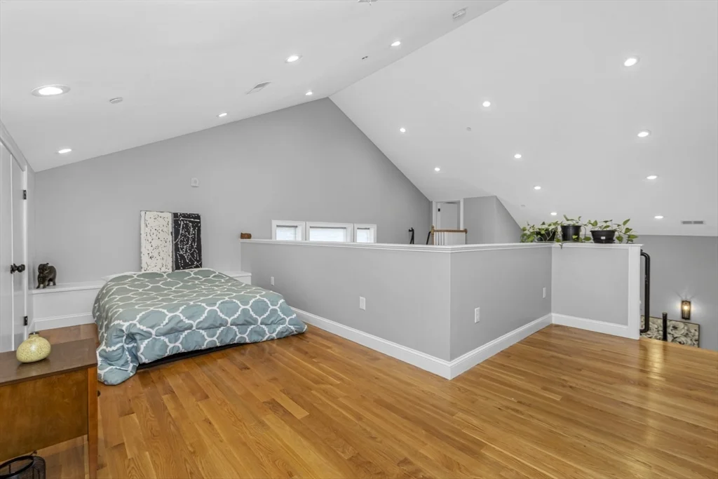 1 bed, 1 bath apartment for rent at 60 Hermon St Unit 3, Winthrop — photo 8 of 12