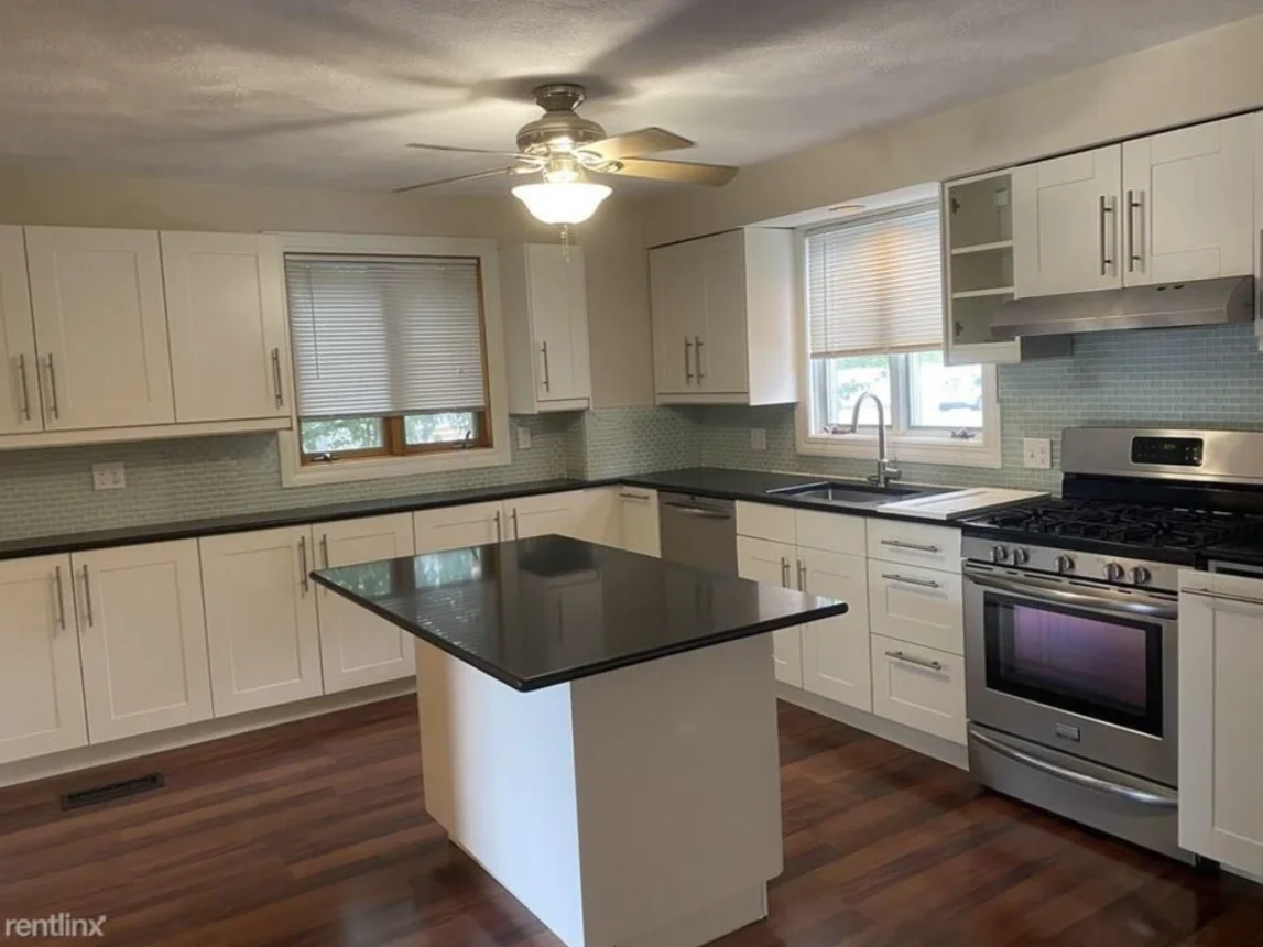 1 bed, 1 bath apartment for rent at 60 Homer Ave Unit 1, West Cambridge — photo 4 of 17
