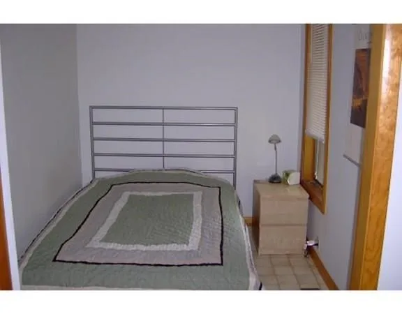 1 bed, 1 bath apartment for rent at 60 Homer Ave Unit 60, West Cambridge — photo 7 of 11