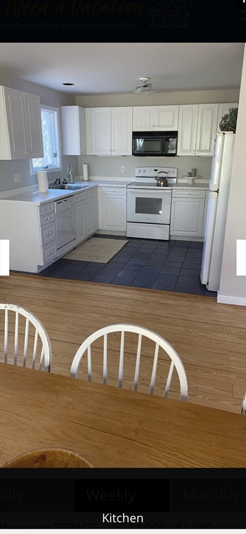 3 bed, 2 bath apartment for rent at 60 Homestead, Wellfleet — photo 3 of 14