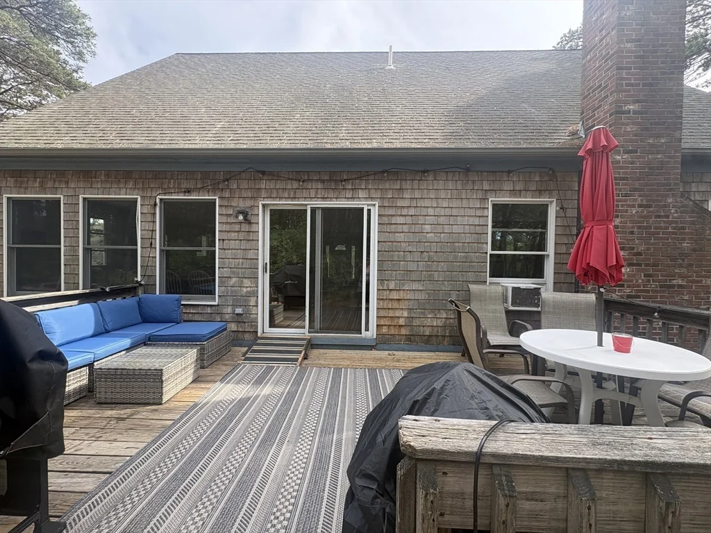 3 bed, 2 bath apartment for rent at 60 Homestead, Wellfleet — photo 1 of 13