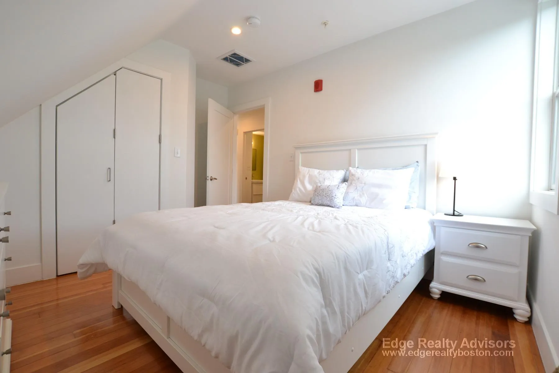 3 bed, 2 bath apartment for rent at 60 Hooker St Unit 3, Allston — photo 17 of 18