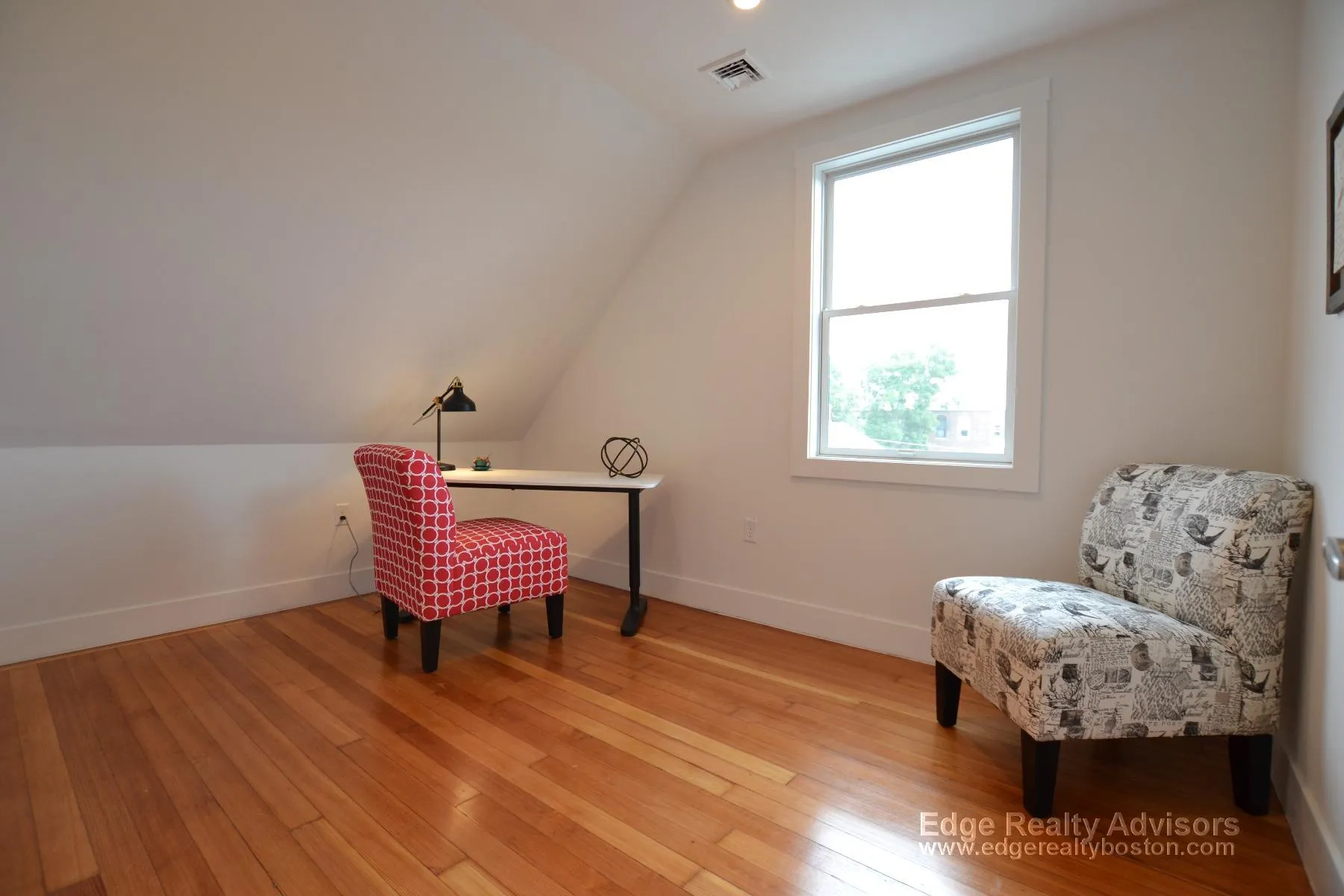 3 bed, 2 bath apartment for rent at 60 Hooker St Unit 3, Allston — photo 16 of 18