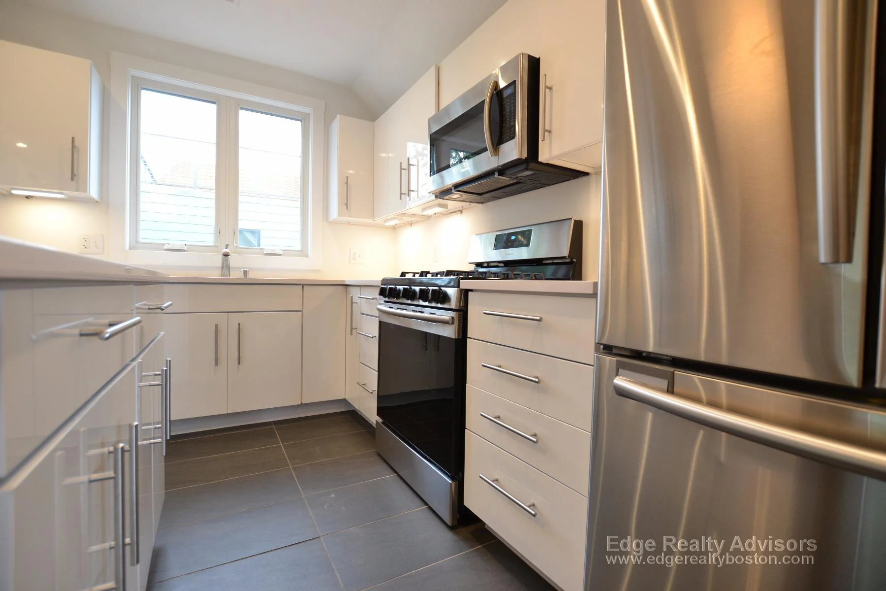 3 bed, 2 bath apartment for rent at 60 Hooker St Unit 3, Allston