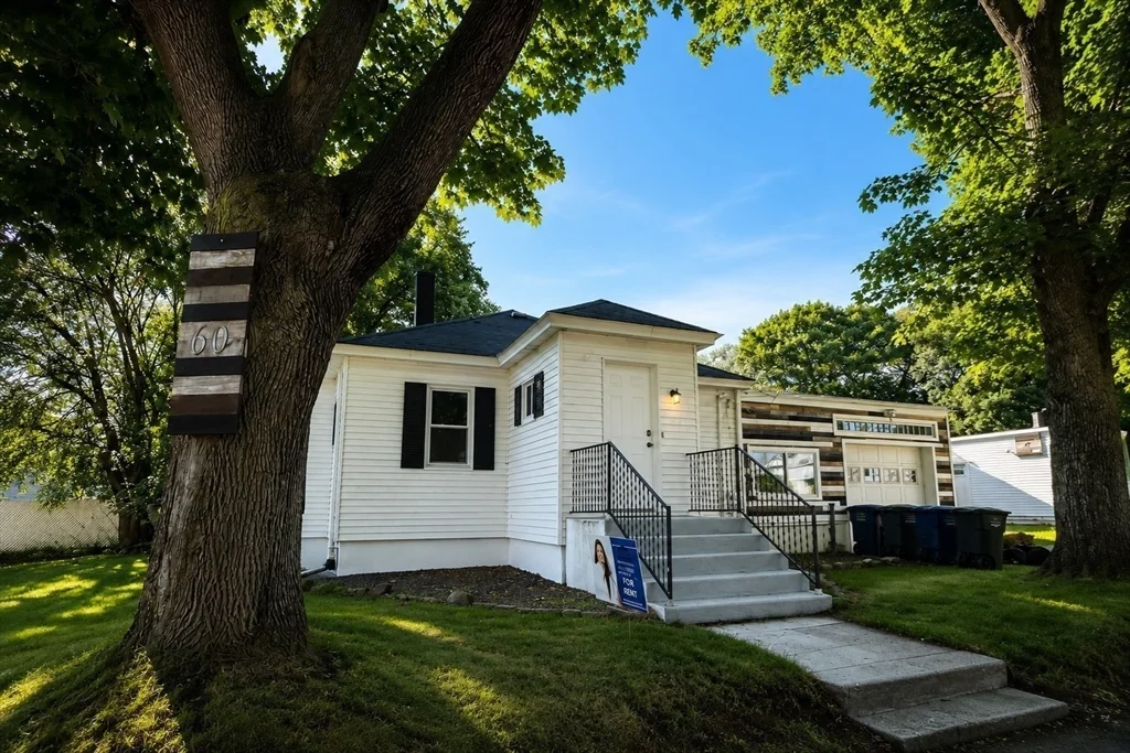 3 bed, 1 bath apartment for rent at 60 Howard St Unit 1, Leominster — photo 11 of 11