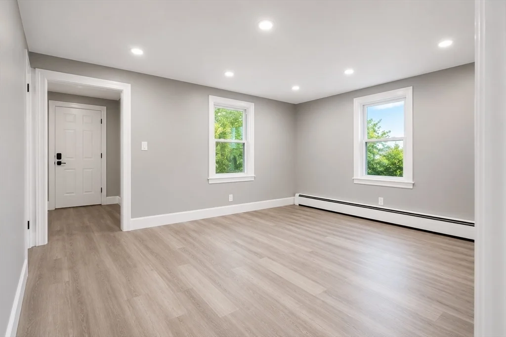 3 bed, 1 bath apartment for rent at 60 Howard St Unit 1, Leominster — photo 9 of 11