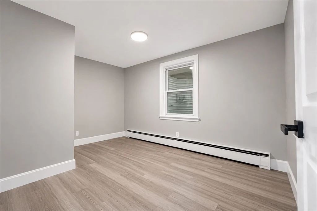 3 bed, 1 bath apartment for rent at 60 Howard St Unit 1, Leominster — photo 6 of 11
