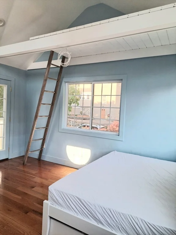 3 bed, 2 bath apartment for rent at 60 Irving St, West Medford — photo 9 of 18