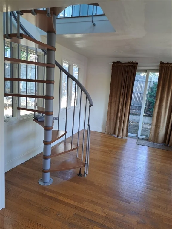 3 bed, 2 bath apartment for rent at 60 Irving St, West Medford — photo 4 of 18