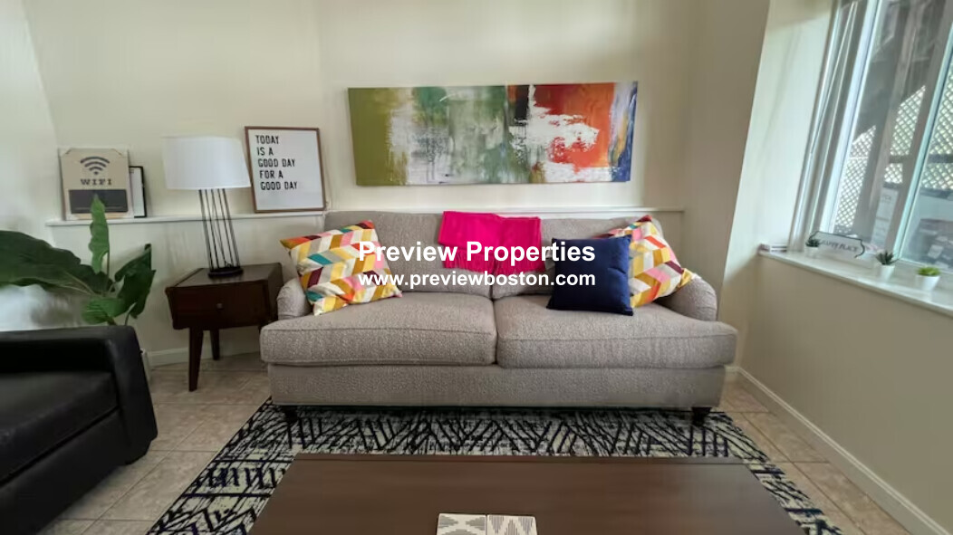 1 bed, 1 bath apartment for rent at 60 Kenrick St Unit B, Brighton — photo 8 of 18