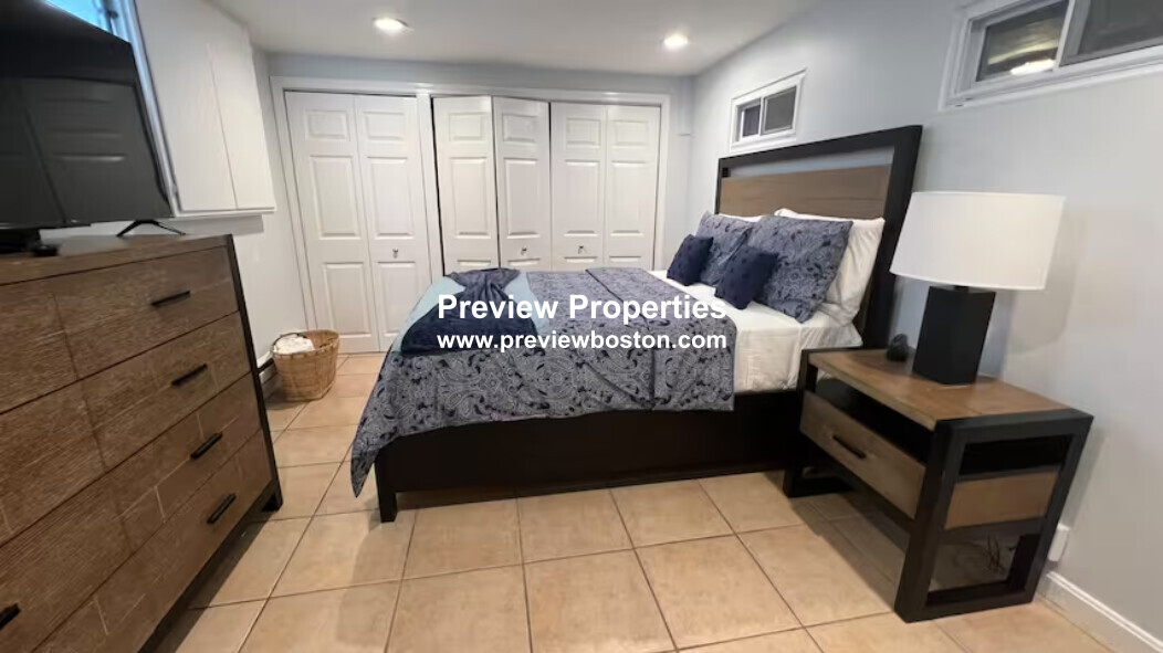 1 bed, 1 bath apartment for rent at 60 Kenrick St Unit B, Brighton — photo 12 of 18