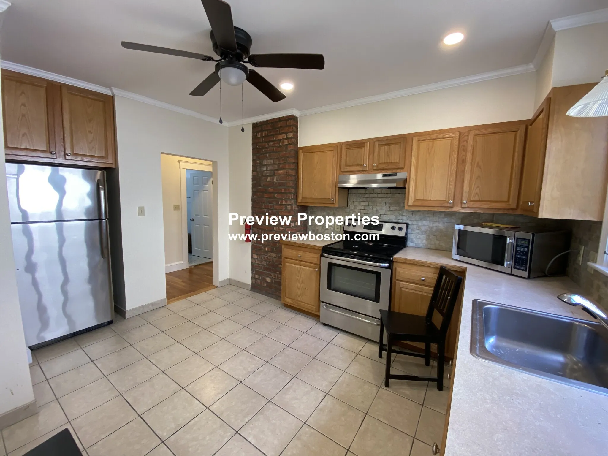 3 bed, 2 bath apartment for rent at 60 Kenrick St Unit P, Brighton — photo 35 of 63