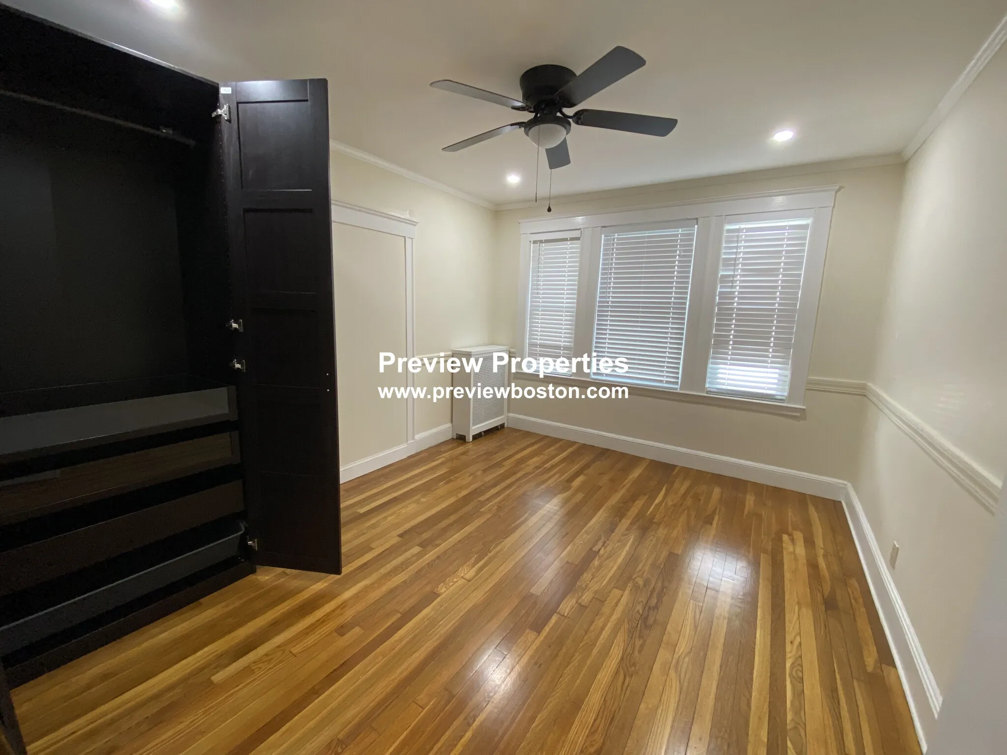 3 bed, 2 bath apartment for rent at 60 Kenrick St Unit P, Brighton — photo 42 of 63
