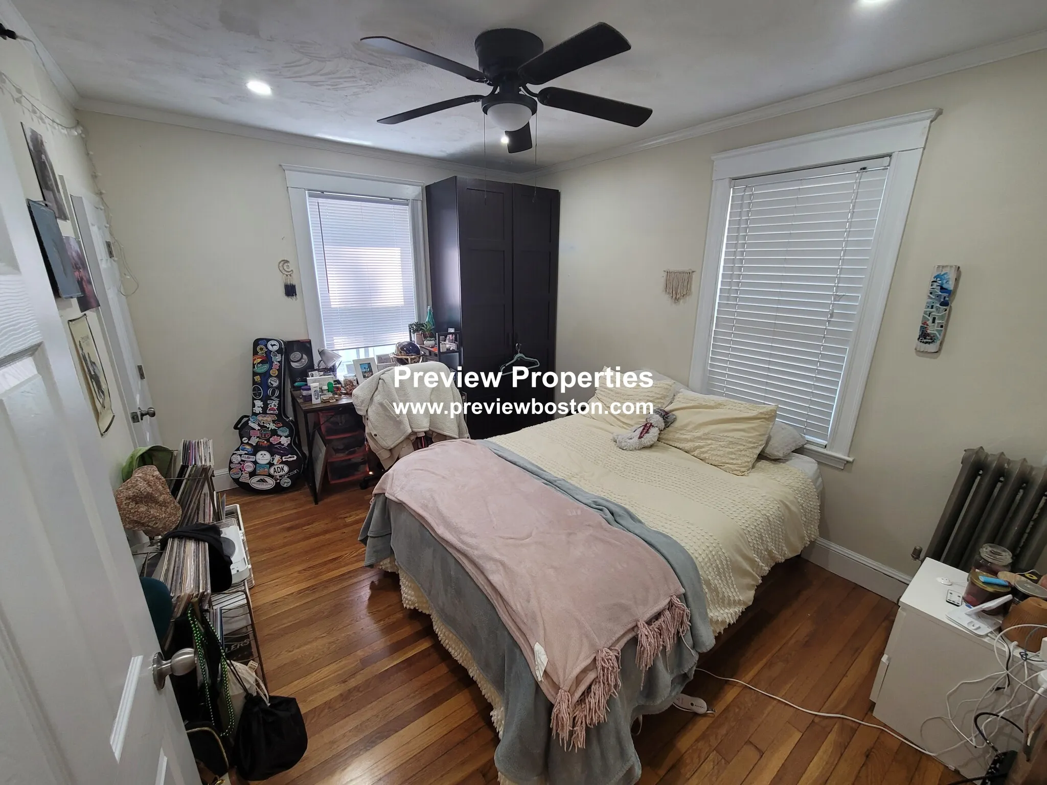 3 bed, 2 bath apartment for rent at 60 Kenrick St Unit P, Brighton — photo 29 of 63