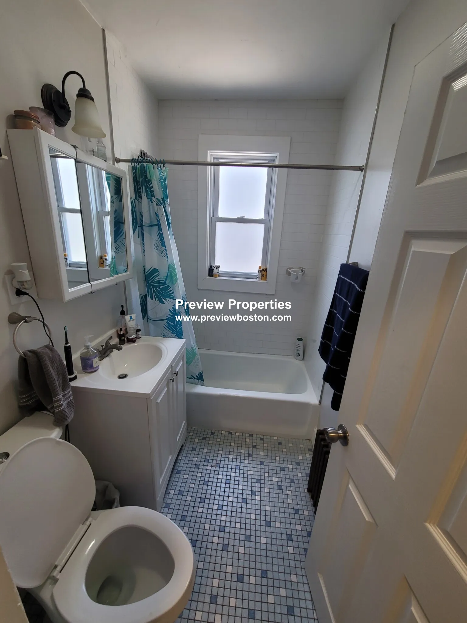 3 bed, 2 bath apartment for rent at 60 Kenrick St Unit P, Brighton — photo 28 of 63