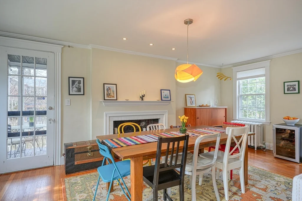 4 bed, 2 bath apartment for rent at 60 Kilburn Rd, Belmont — photo 8 of 42