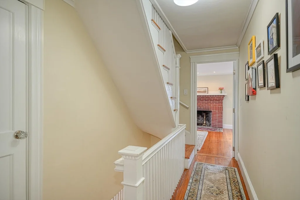 4 bed, 2 bath apartment for rent at 60 Kilburn Rd, Belmont — photo 20 of 42