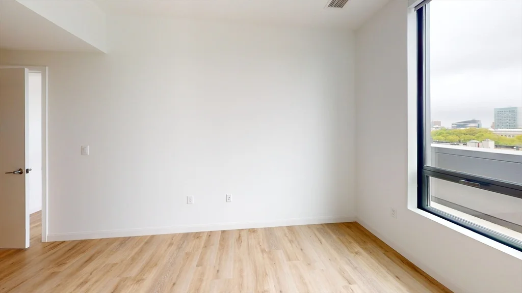 3 bed, 2 bath apartment for rent at 60 Kilmarnock St Unit 842, Fenway — photo 10 of 13