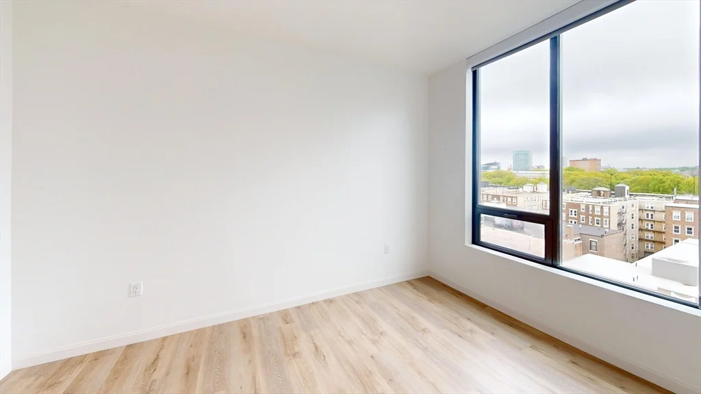 3 bed, 2 bath apartment for rent at 60 Kilmarnock St Unit 842, Fenway — photo 7 of 13