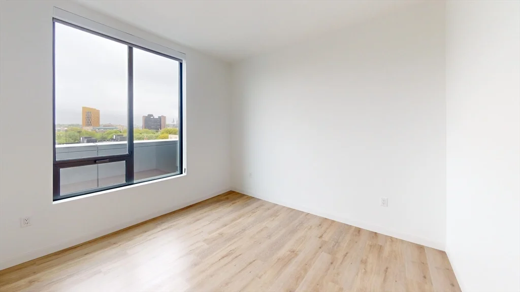 3 bed, 2 bath apartment for rent at 60 Kilmarnock St Unit 842, Fenway — photo 9 of 13