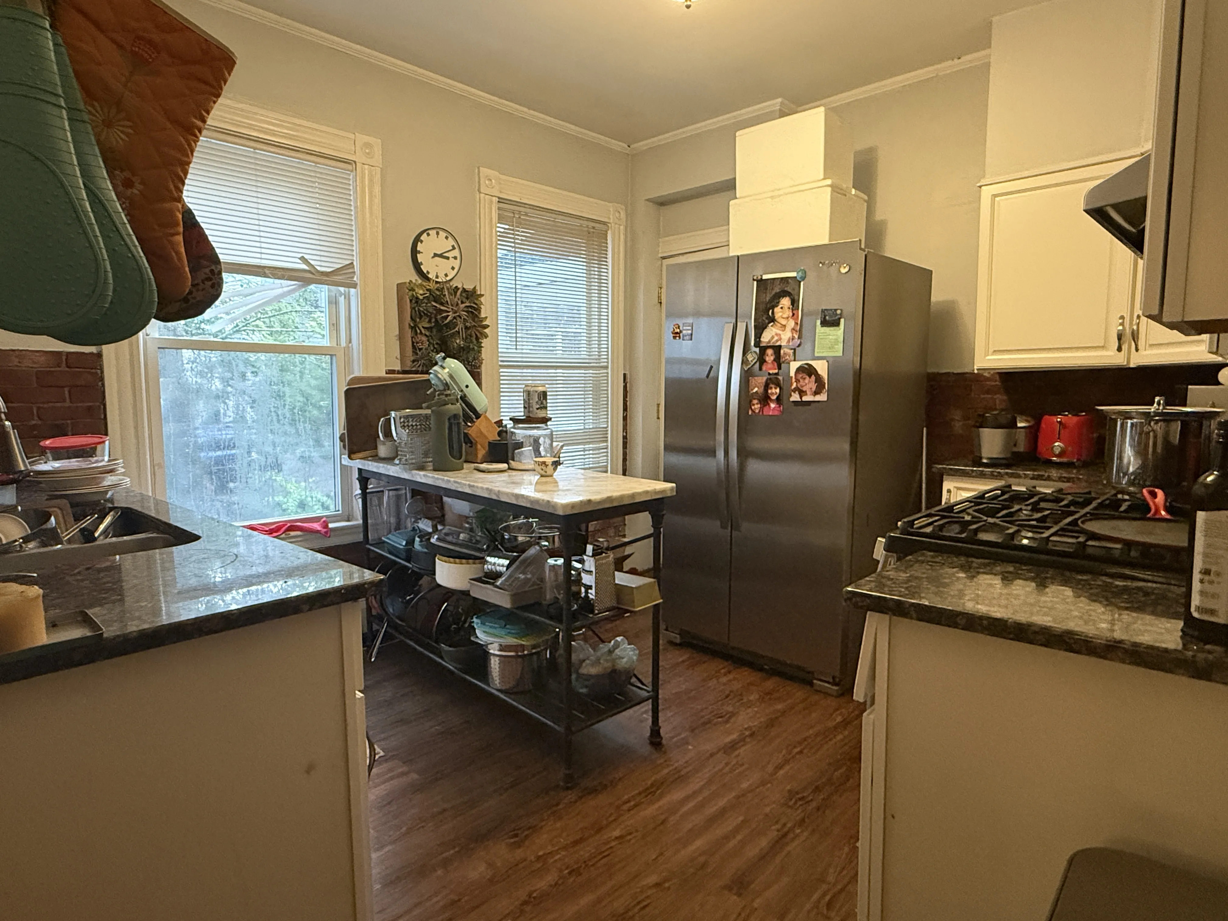 4 bed, 2 bath apartment for rent at 60 Kilsyth Rd Unit 11, Brookline — photo 8 of 15