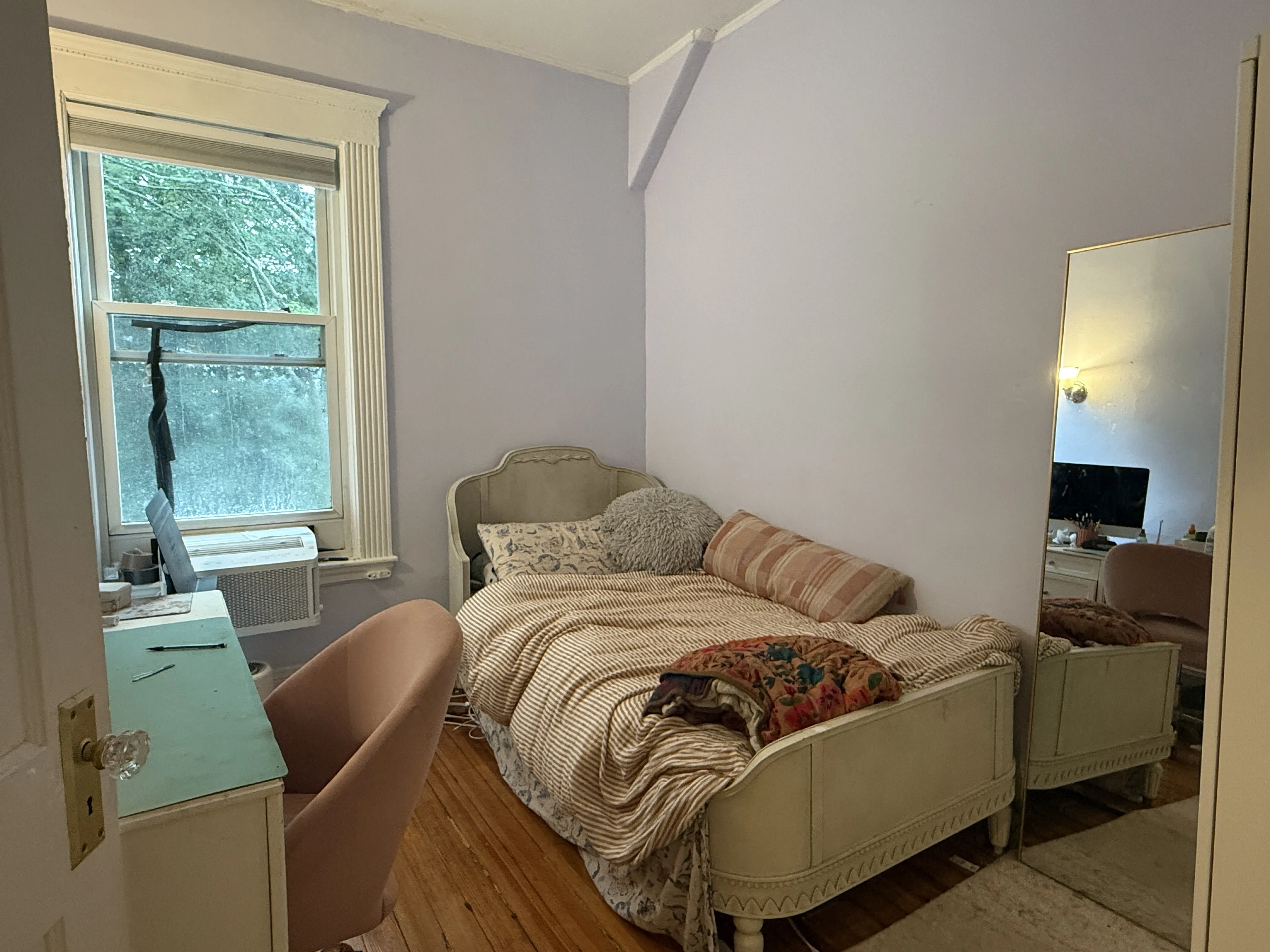 4 bed, 2 bath apartment for rent at 60 Kilsyth Rd Unit 11, Brookline — photo 12 of 15