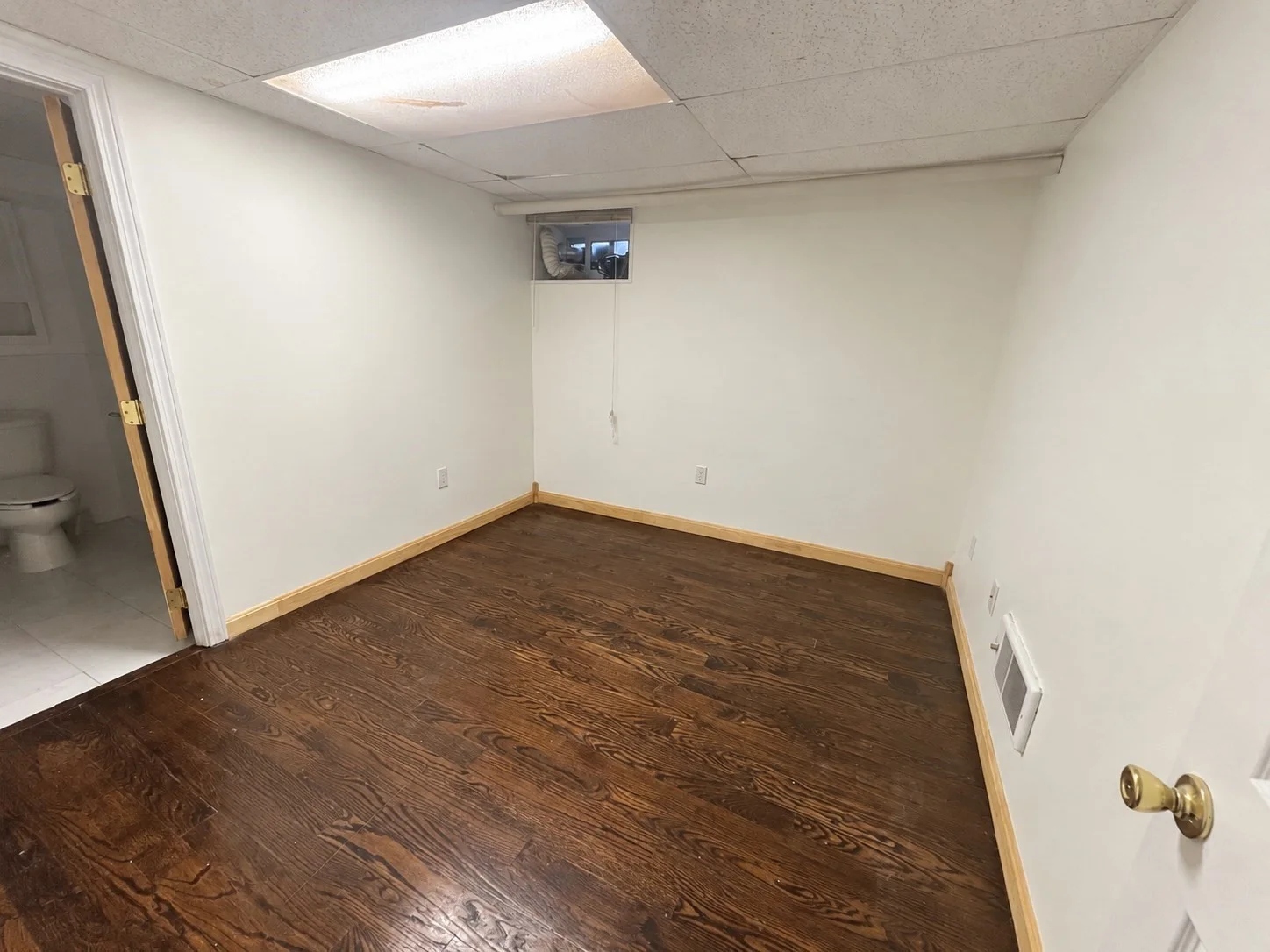 2 bed, 2 bath apartment for rent at 60 Lake St Unit J, Winchester — photo 19 of 28