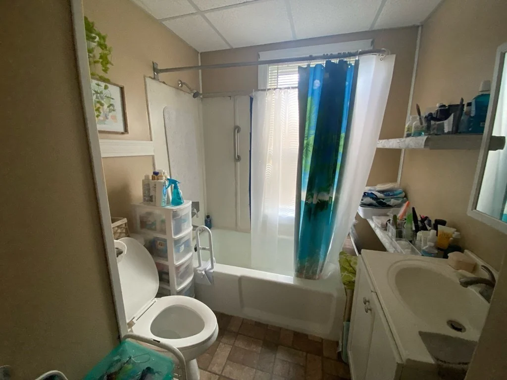 2 bed, 1 bath apartment for rent at 60 Leamy St Unit 1, Gardner — photo 6 of 6