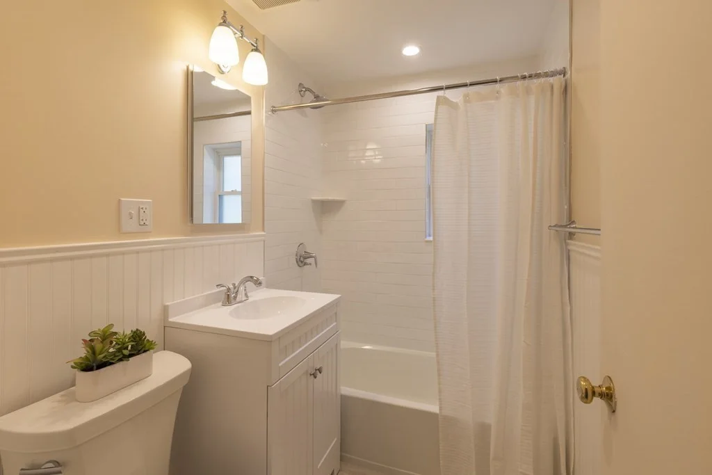 2 bed, 1 bath apartment for rent at 60 Lionel Ave Unit B, Waltham — photo 7 of 12